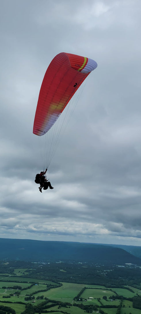 TANDEM PARAGLIDING FLIGHT